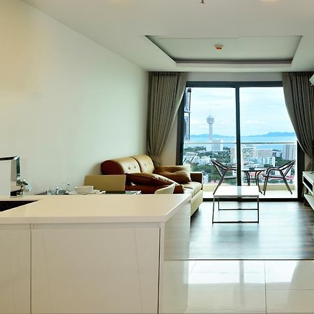 Peak Towers Condominium Патая Екстериор снимка