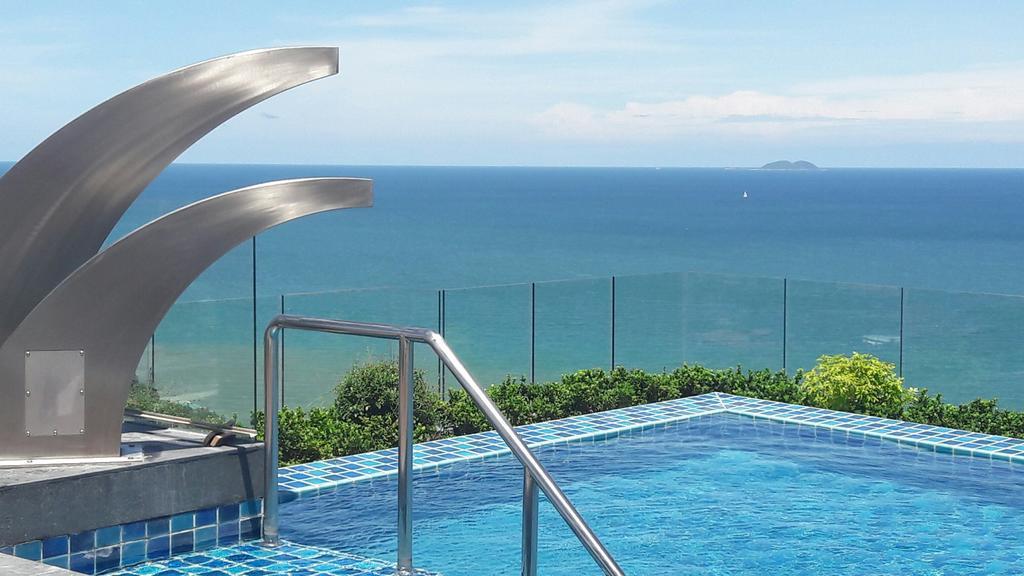 Peak Towers Condominium Патая Екстериор снимка