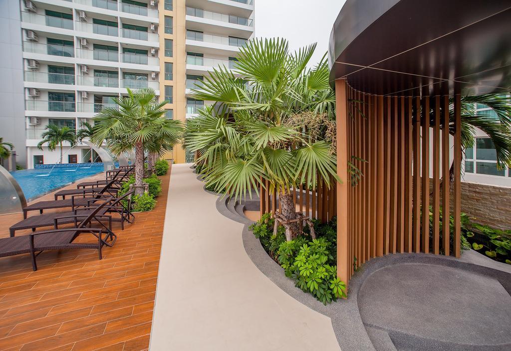 Peak Towers Condominium Патая Екстериор снимка