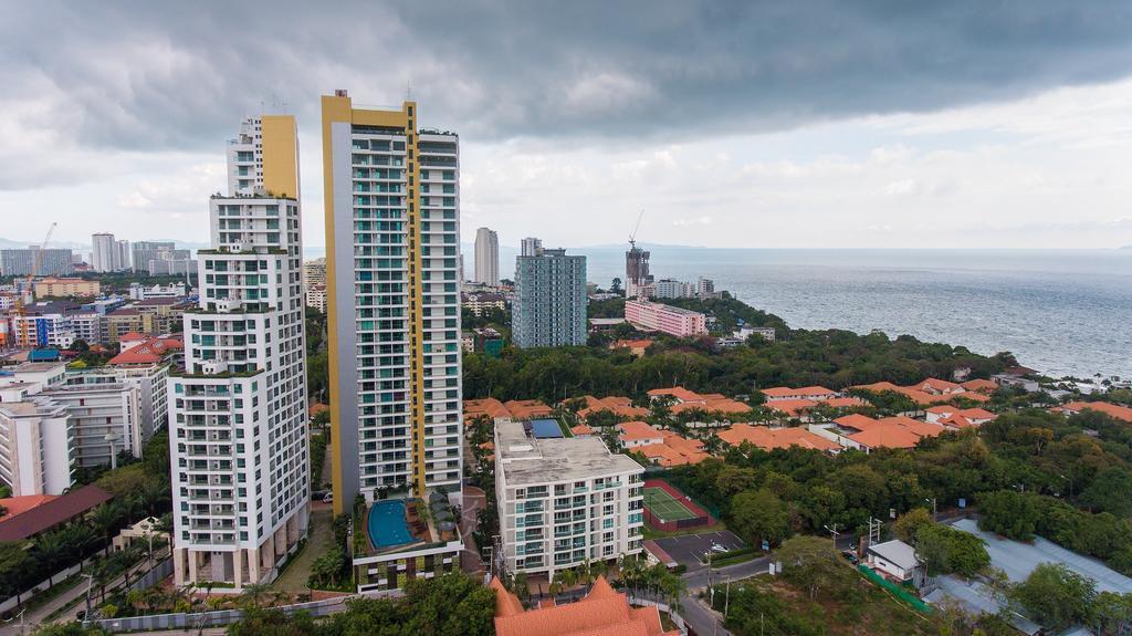 Peak Towers Condominium Патая Екстериор снимка